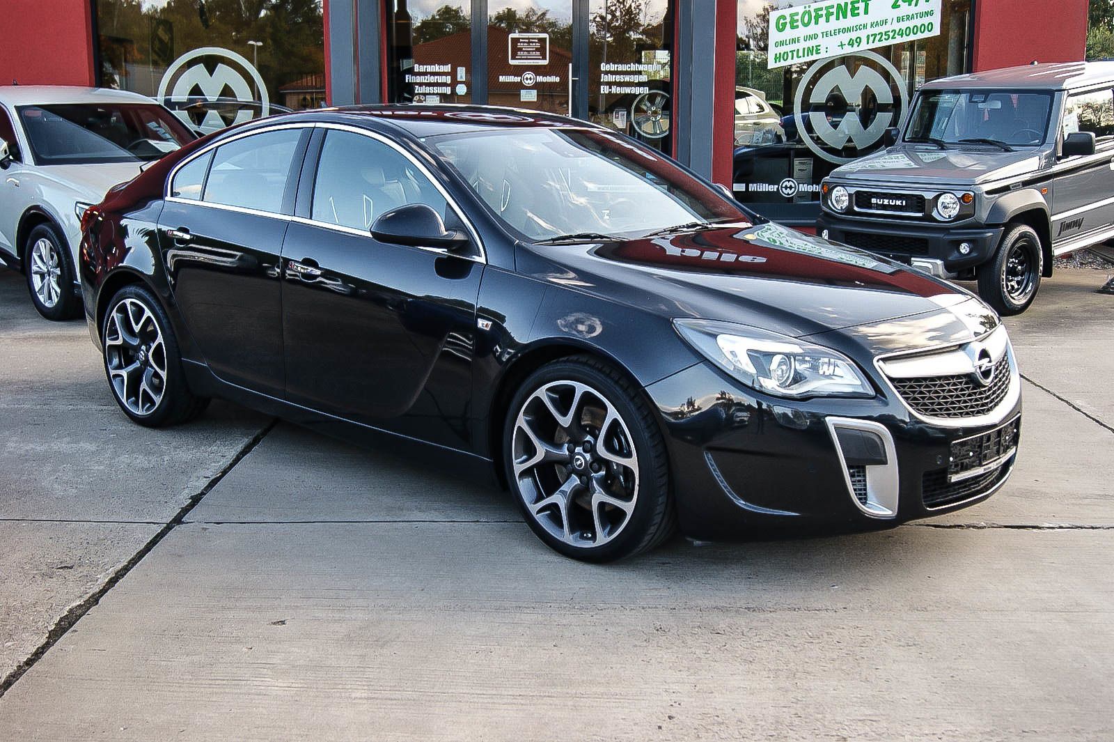 Fahrzeugabbildung Opel Insignia OPC 4x4 Limousine 2.8 V6 RECARO SPORT