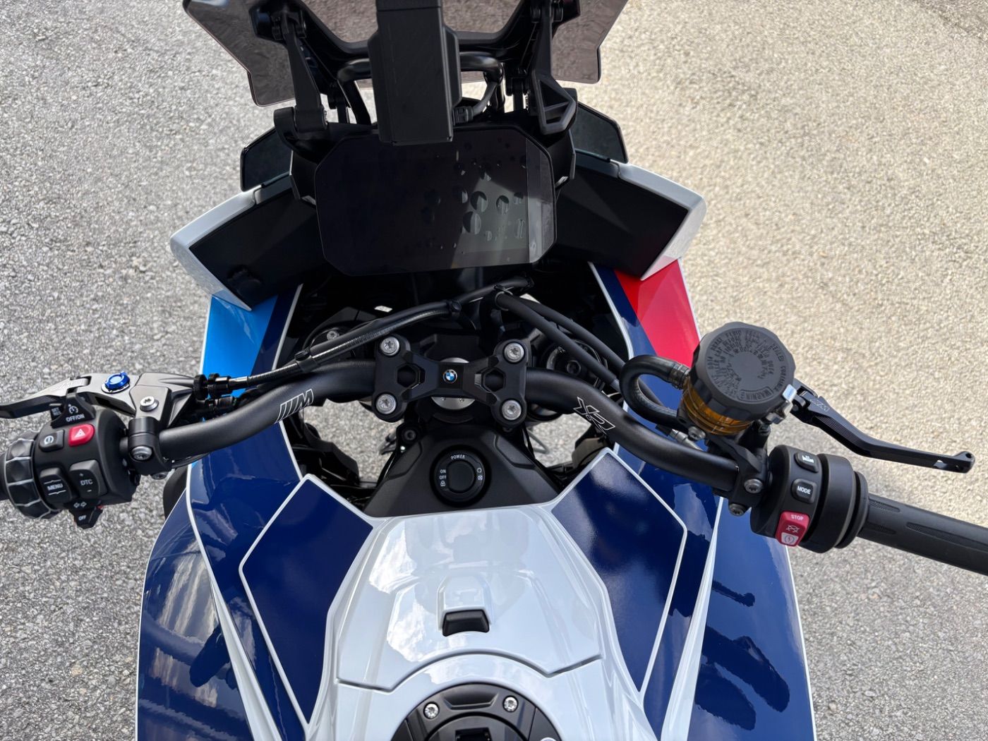 Fahrzeugabbildung BMW M 1000 XR
