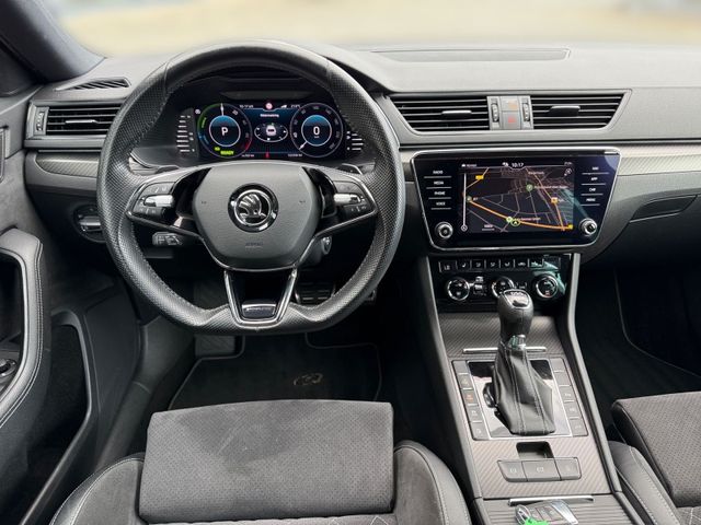 Superb Combi 1.4 TSI Hybrid Sportline iV 360°KAM