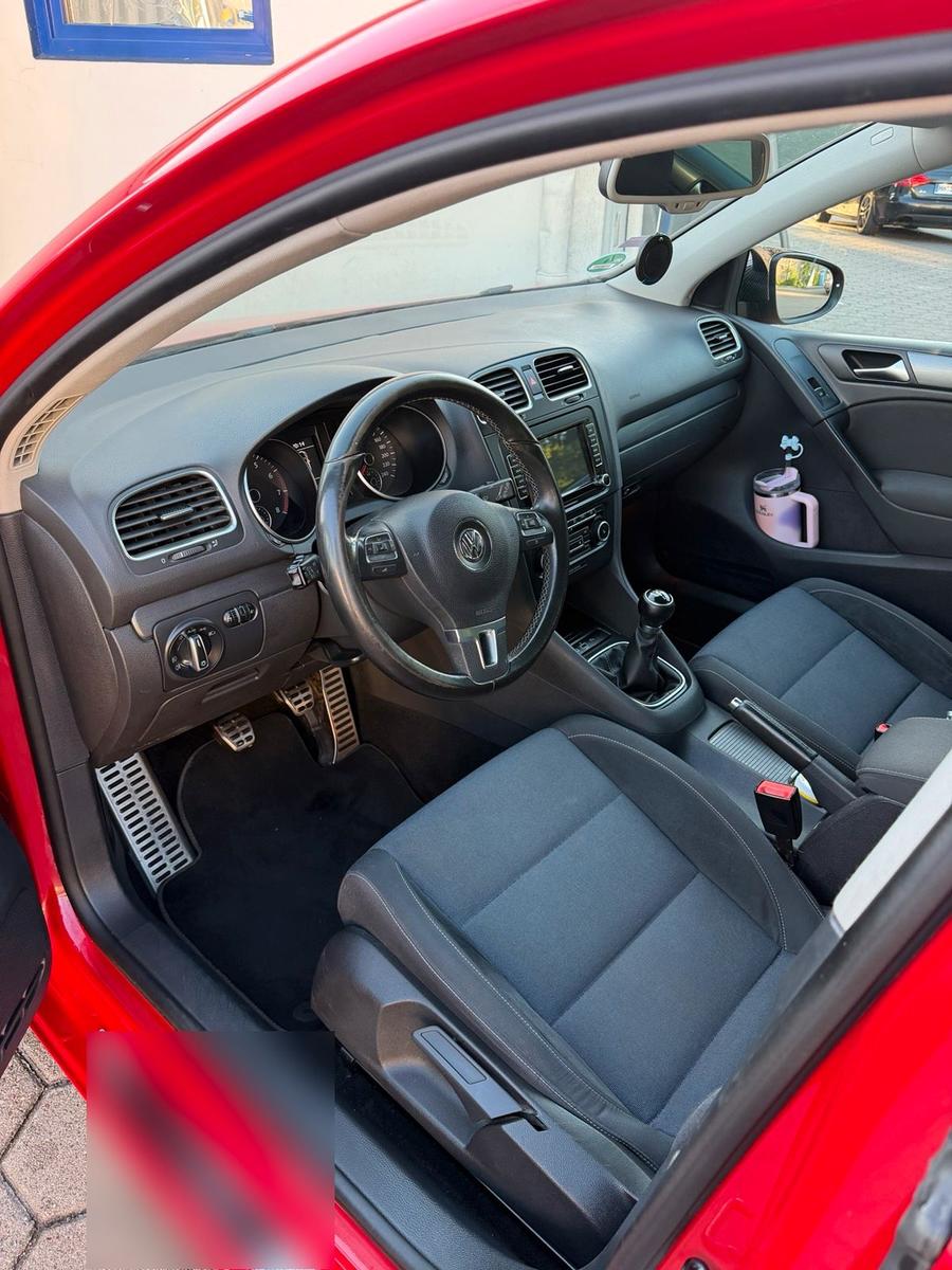 Volkswagen Golf 2011 — photo 13