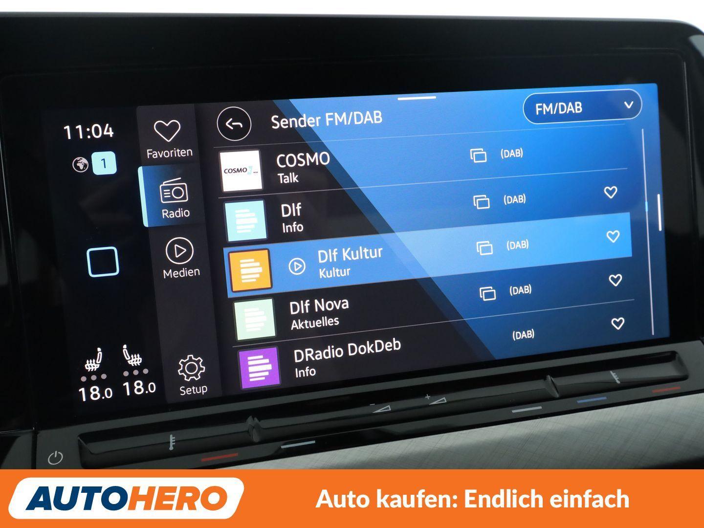 Volkswagen Golf VIII 1.5 eTSI ACT Life Aut.*NAVI*CAM*ACC*, миниатюра 19