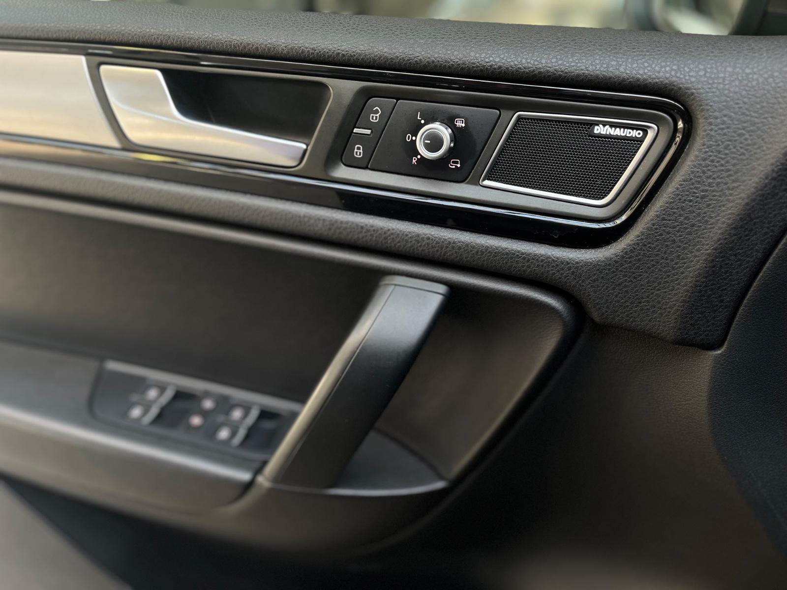 Volkswagen Touareg V6 TDI BMT *PANO*XENON*180°*