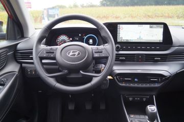 Hyundai i20 1.2 KLIMAAUTOMATIK-ALU16-NAVI-KAMERA-SHZG.-