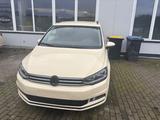 Volkswagen Touran 2.0 TDI SCR DSG Comfortline BMT Comfo... - : Taxi, Von Privat