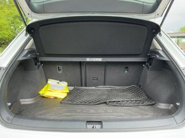 Volkswagen T-Roc - 12