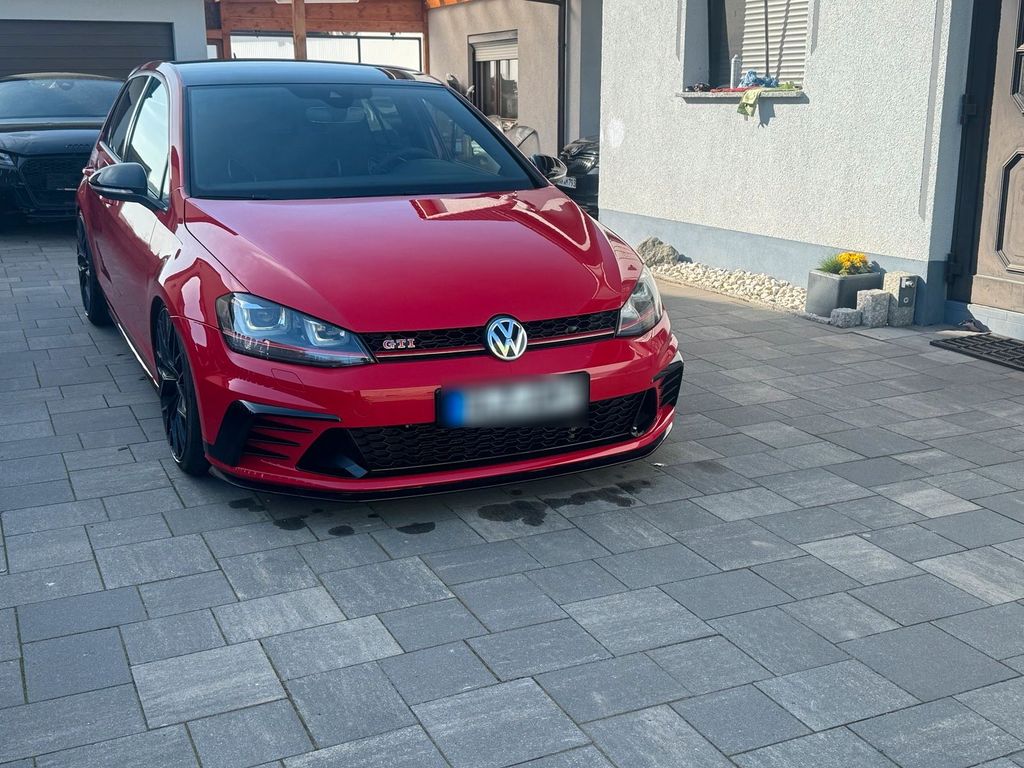 Image of Volkswagen Golf