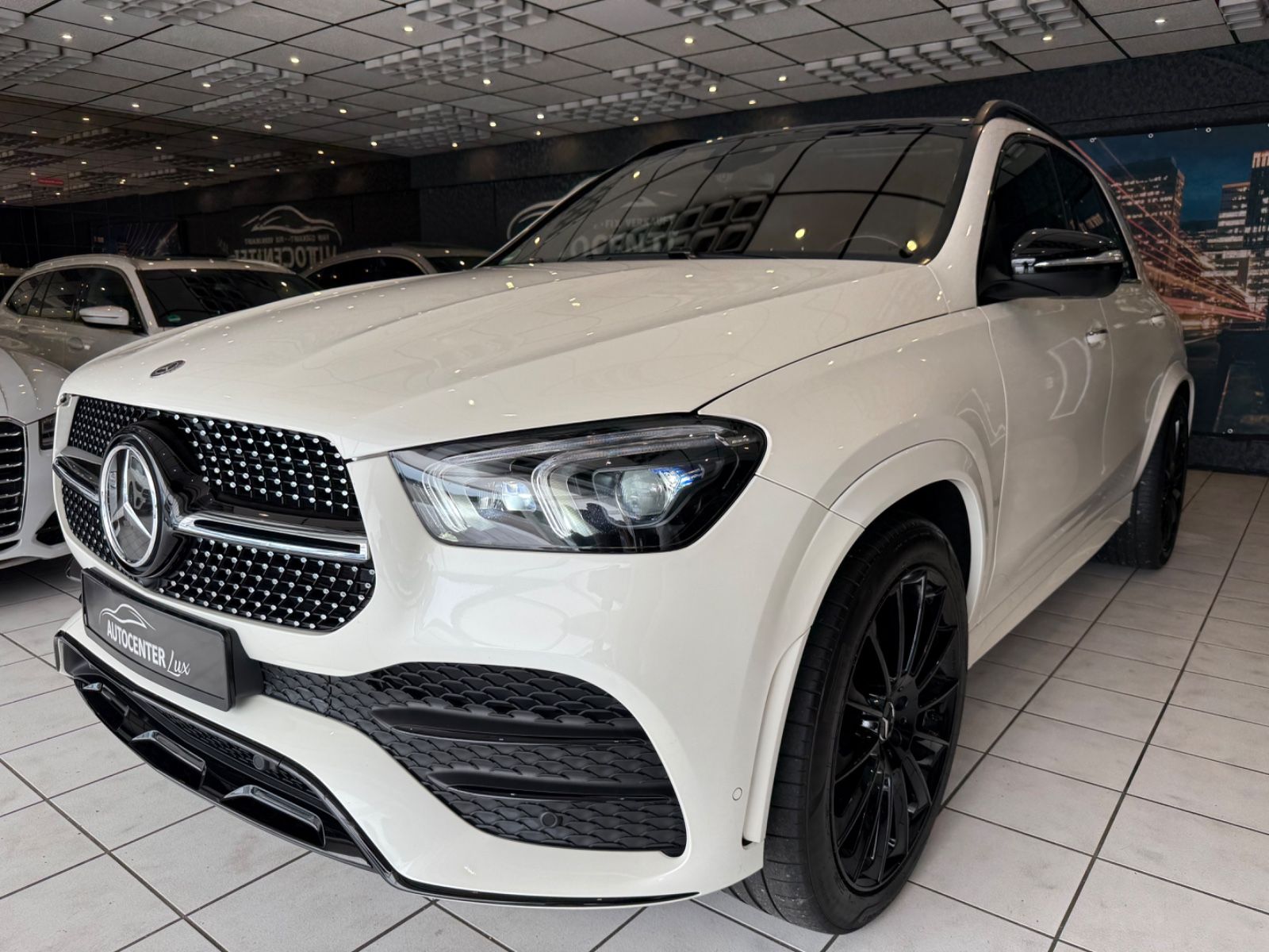 MERCEDES-BENZ GLE 400 d 4Matic AMG Navi Pano Burmester AHK