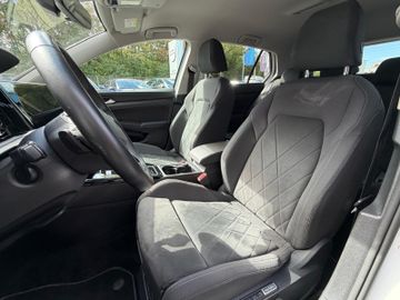 Volkswagen Golf - 9