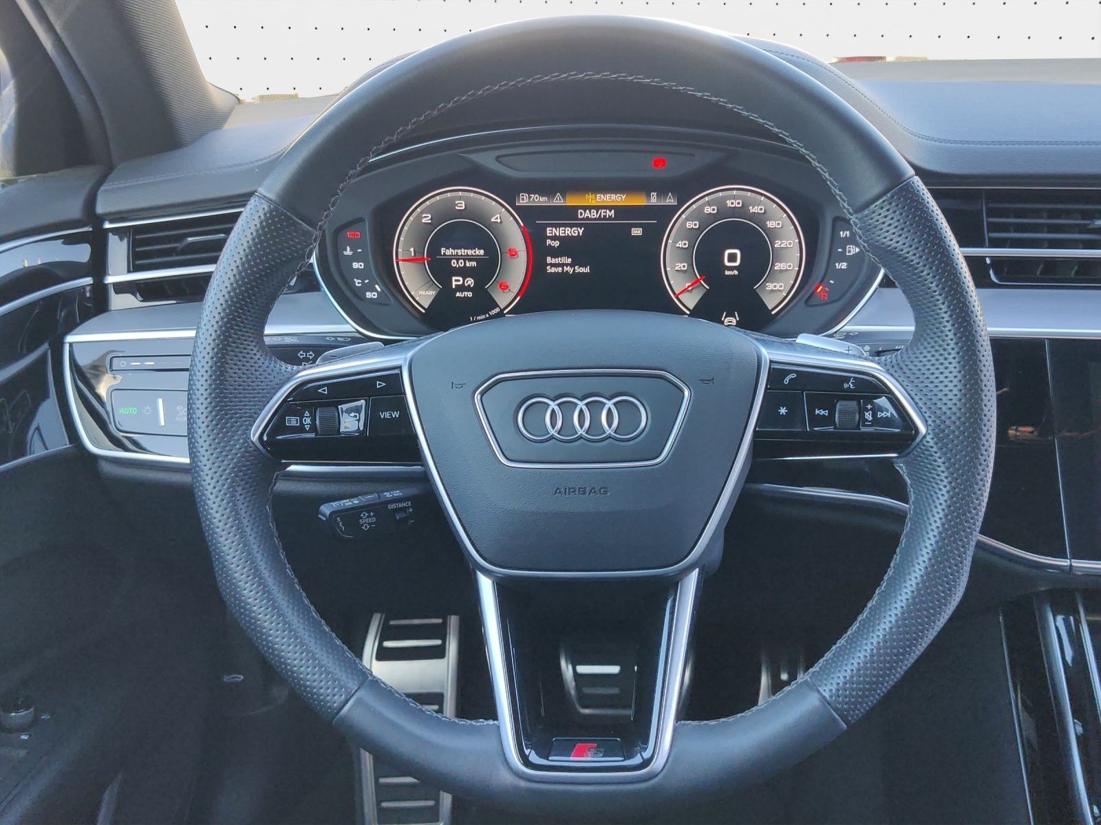 Audi A8 - Bild 8