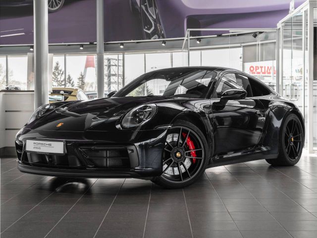 Porsche 911 Carrera 4 GTS 353kW / 480hp 