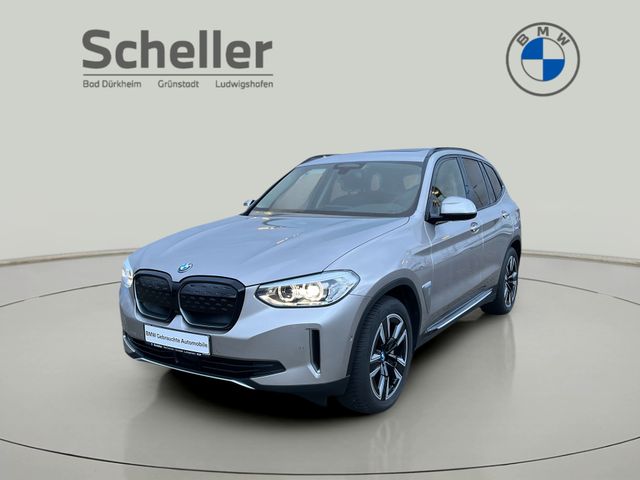 BMW iX3 DAB LED WLAN RFK Parkassistent el. Sitze