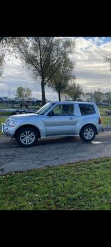 Mitsubishi Pajero V60 AHK 3500 kg - Mitsubishi Pajero: V6