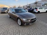 BMW 328 i xDrive-AUTOMATIK-XENON-LEDER-MLENKRAD-PDC - BMW 328: 328i Xdrive