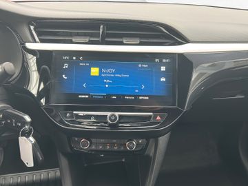 Fotografie 12 des Opel Corsa F GS Komfort-Paket Alllwetterreifen