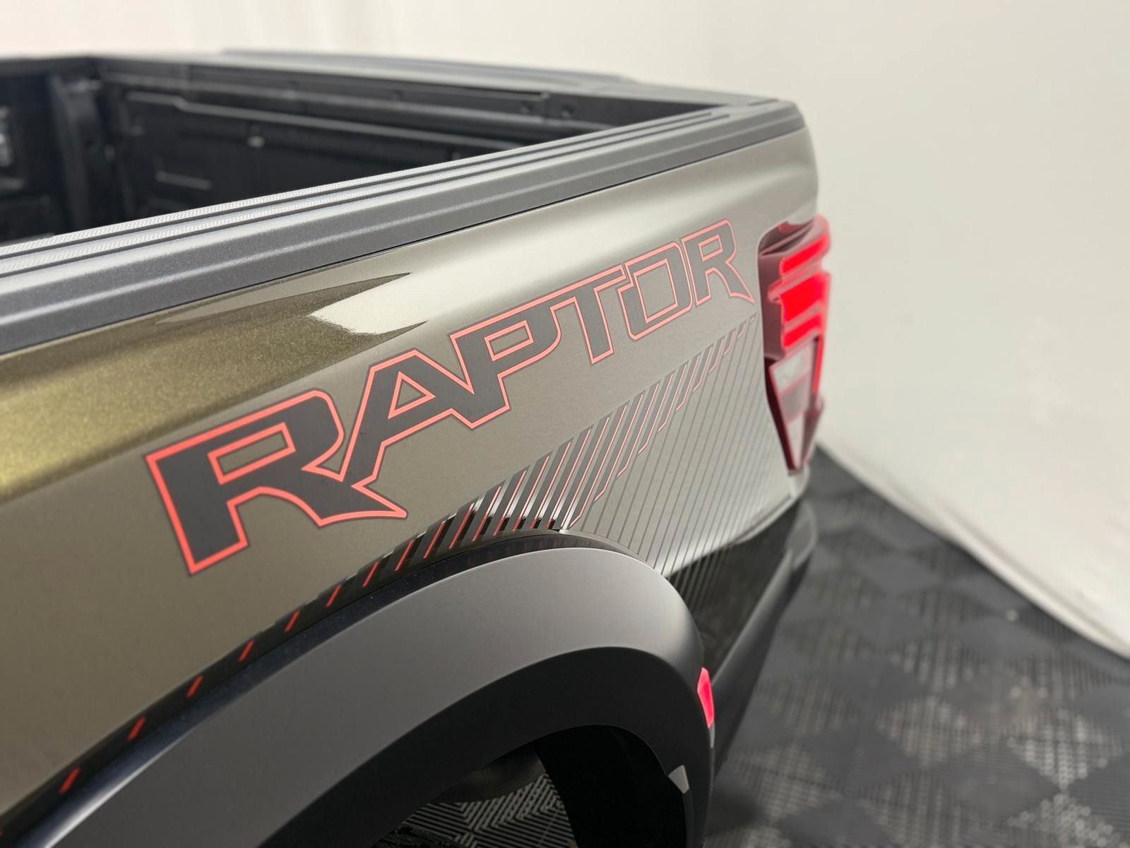 Fahrzeugabbildung Ford F-150 RAPTOR  EcoBoost®  3.5L V6 *MY25*