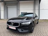 Volvo V60 Kombi Momentum*LED*NAV*ACC*ASS*KLIMA*BORDCO - Volvo V60 in Braunschweig