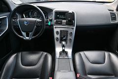 Fahrzeugabbildung Volvo XC60 D4 AWD Autom. Summum*Xenon*STDHZG*AHK