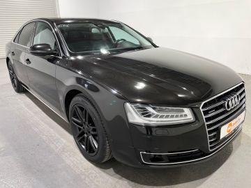 Audi A8 - 4