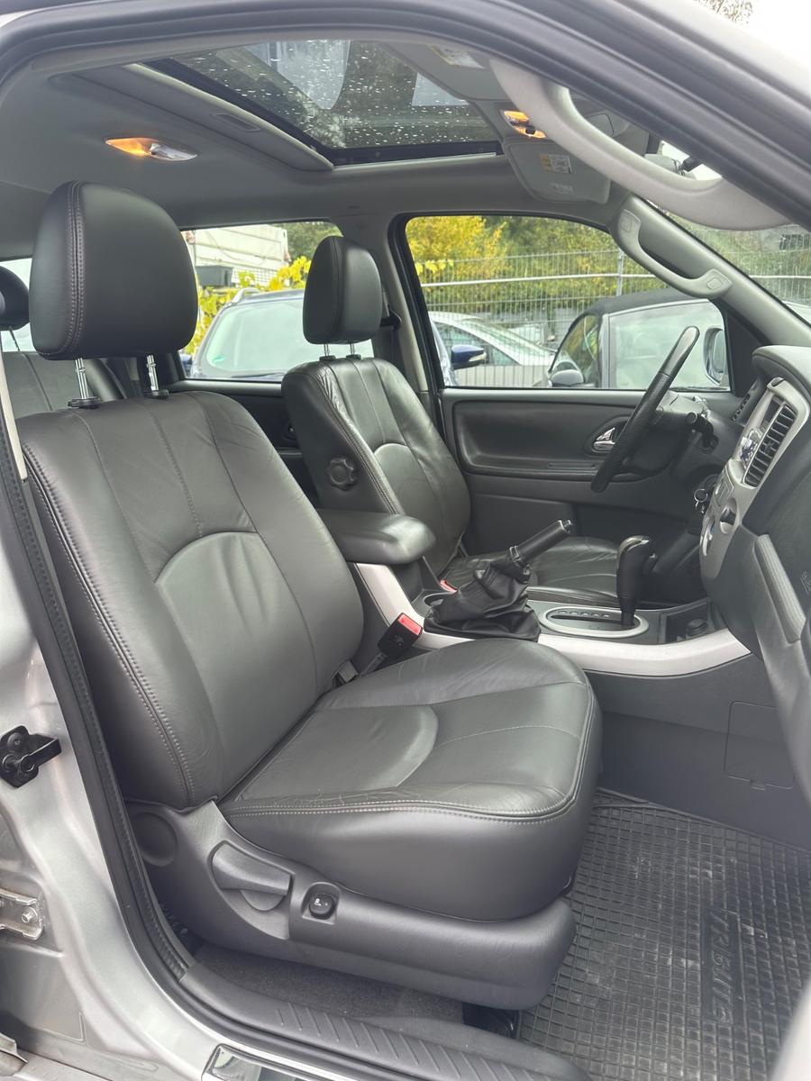 Mazda Tribute 2005 — photo 8