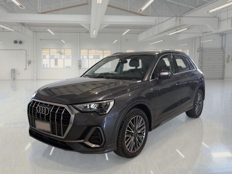 Image of Audi Q3