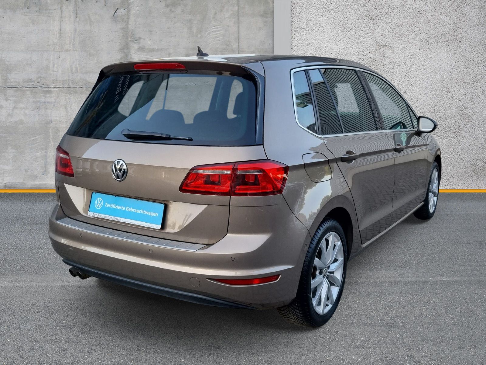 Fahrzeugabbildung Volkswagen Golf Sportsvan 1.4 TSI DSG Highline XENON STANDH