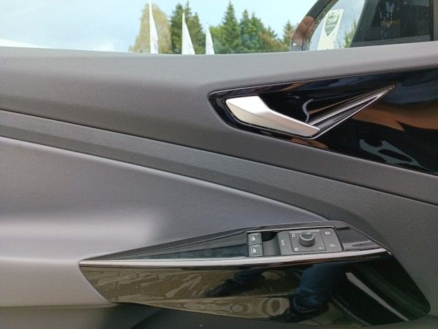 Fahrzeugabbildung Volkswagen ID.4 Pro Performance AHK uvm.