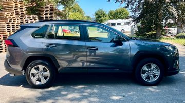Toyota RAV 4 - 5