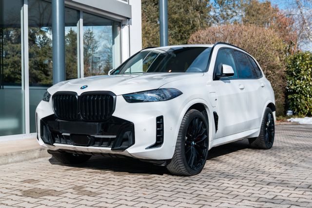 BMW X5 50e M SPORT PRO/ INNO./ ICONIC GLOW/ 22" BMW X5 50e M SPORT PRO/ INNO./ ICONIC GLOW/ 22"