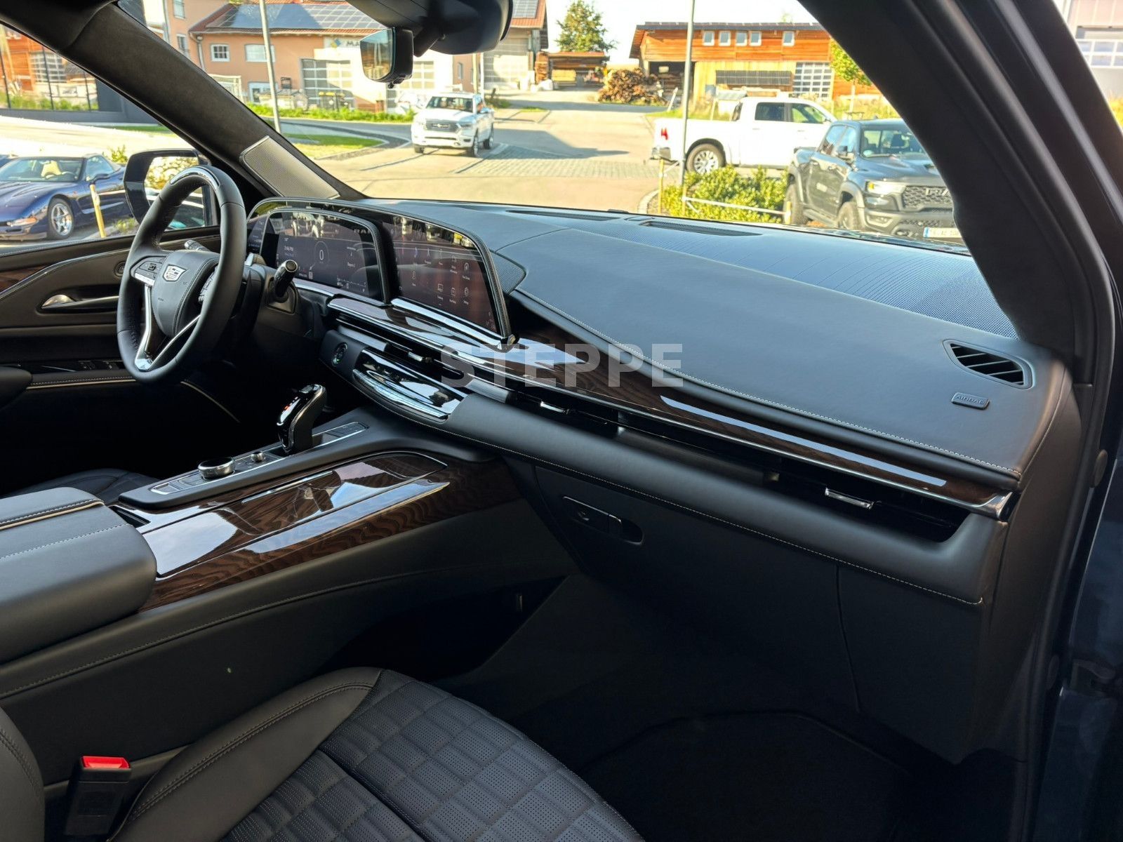 Cadillac Escalade 6.2 V8 ESV Sport Platinum EU-Navi AHK