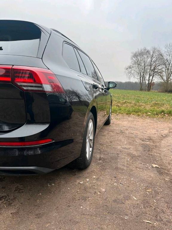 Image of Volkswagen Golf