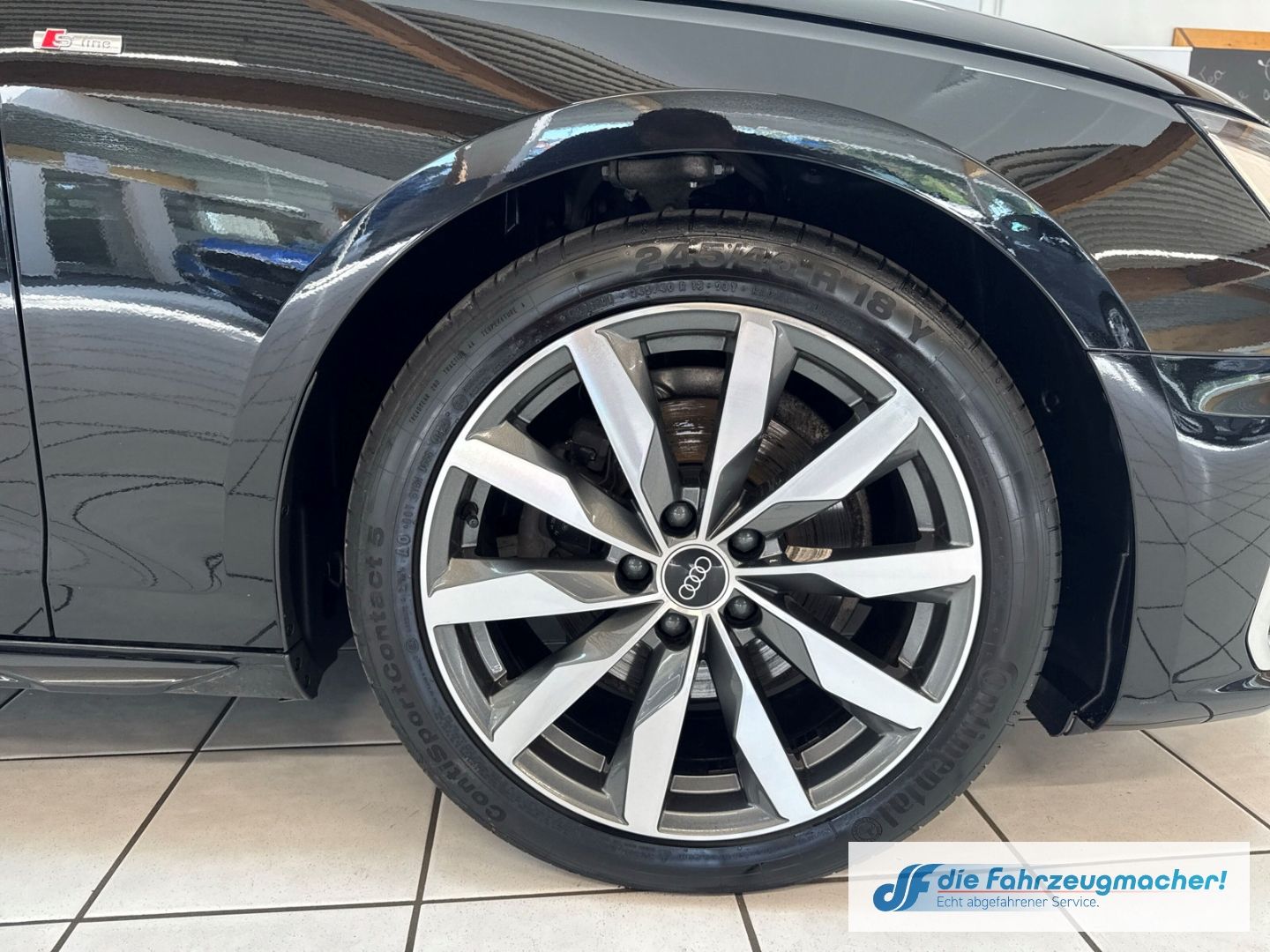 Fahrzeugabbildung Audi A4 Avant 35 TDI S line Navi Leder LED ACC Klimaa