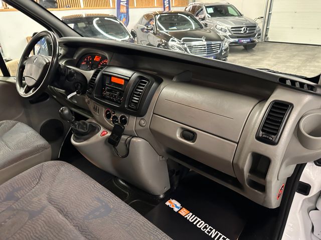 Renault Trafic Combi L1H1 2,7t  verglast*9- Sitzer*AHK*