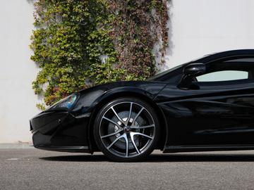2020 Mclaren GT — фото 5