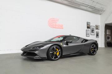 2022 Ferrari SF90 照片 4