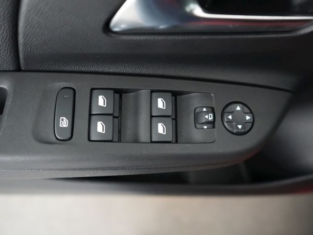 Corsa F FACELIFT GS+LED LICHT+RÜCKFAHRKAMERA+SIT