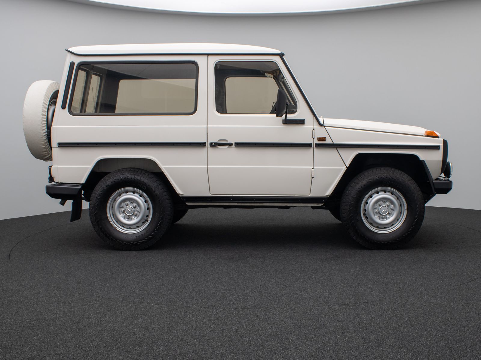 Fahrzeugabbildung Mercedes-Benz G 240 4x4AHK Servo Classic Data 2+
