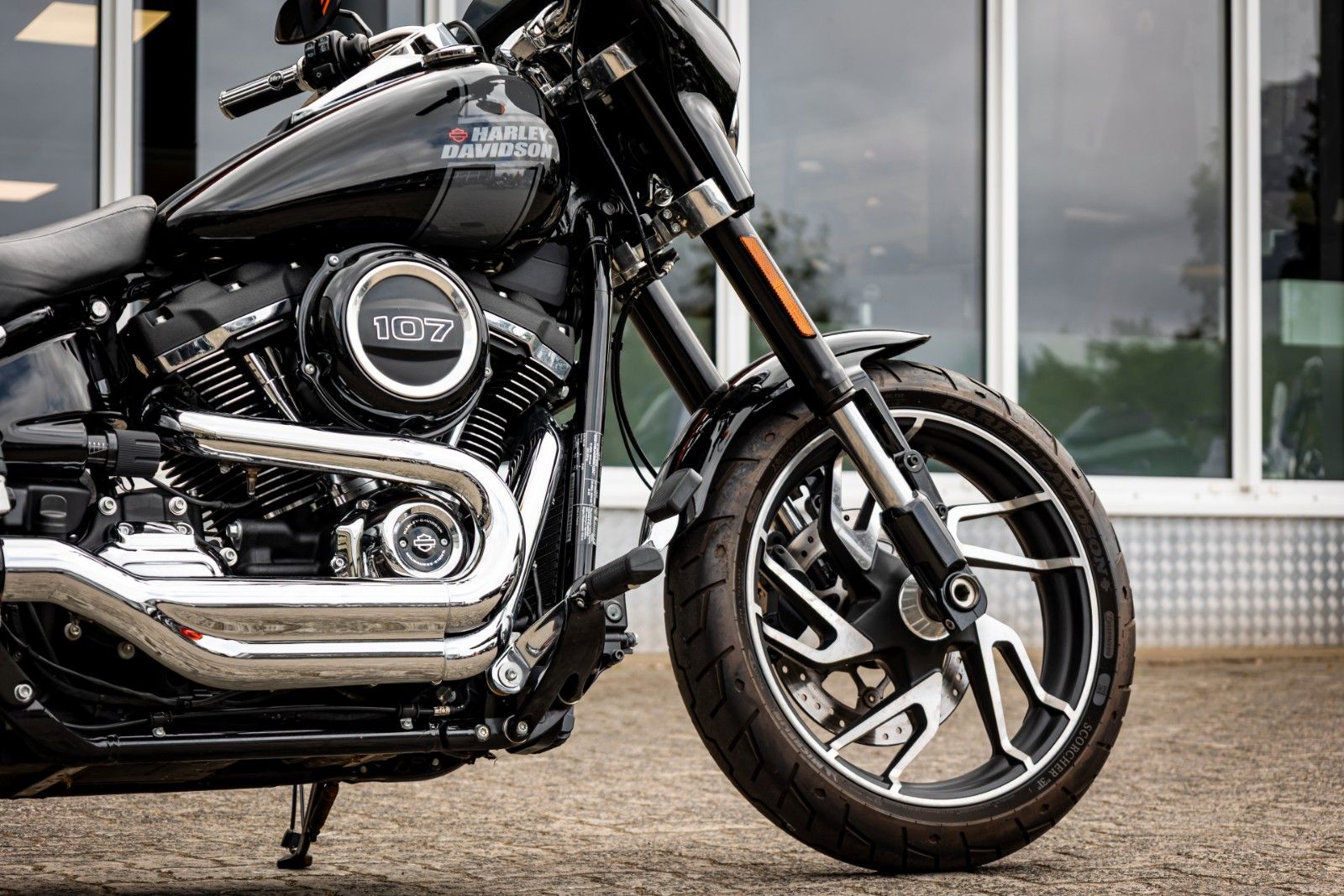 Fahrzeugabbildung Harley-Davidson FLSB Sport Glide 107 cui - Top gepflegt!
