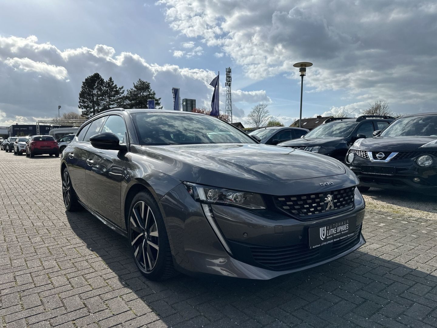 Peugeot 508 SW GT Plug-In 225 E-EAT8  Sport El. Pano Nav imagem 2