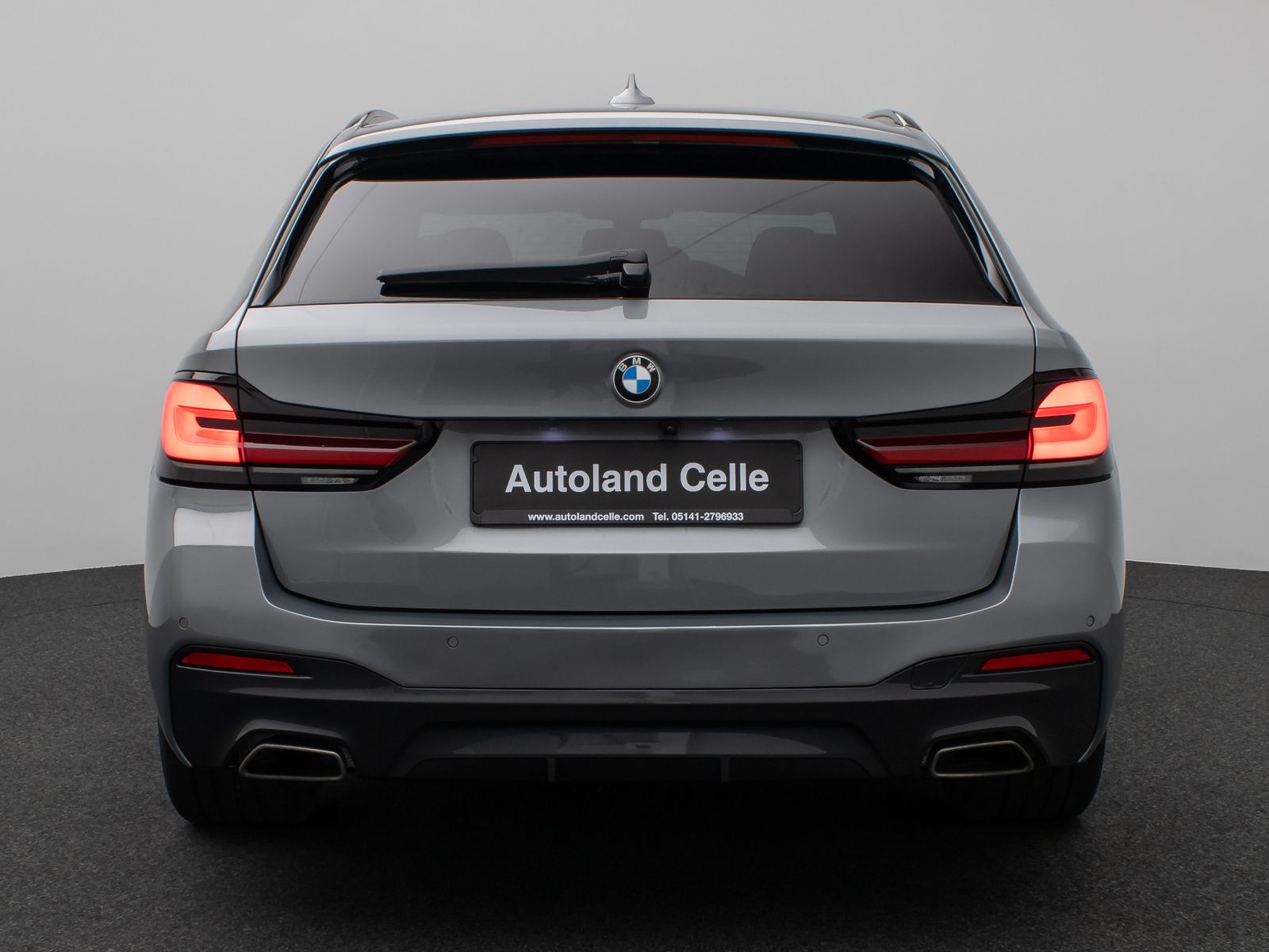 Fahrzeugabbildung BMW 530i M Sport Panorama 360°Laser HUD DAB H/K 19"