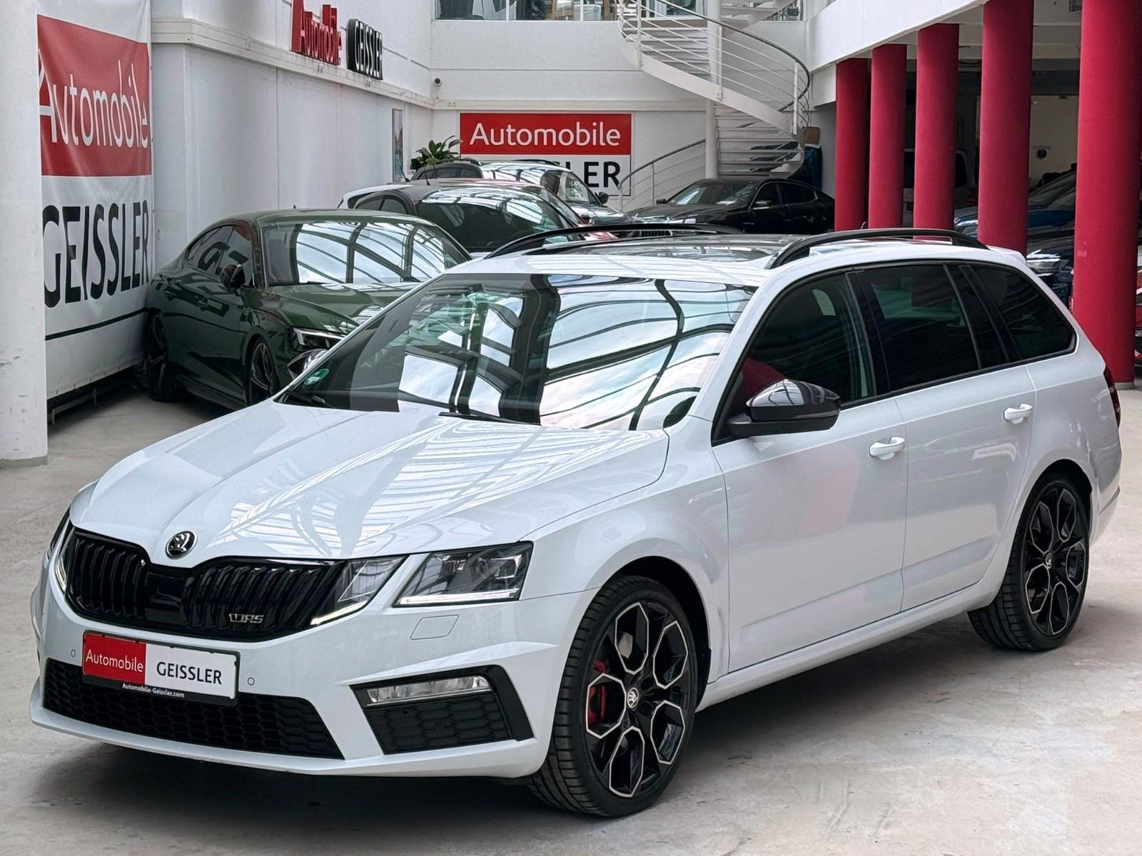 Skoda Octavia Combi RS 245 Panoramad.+AHK+Kamera