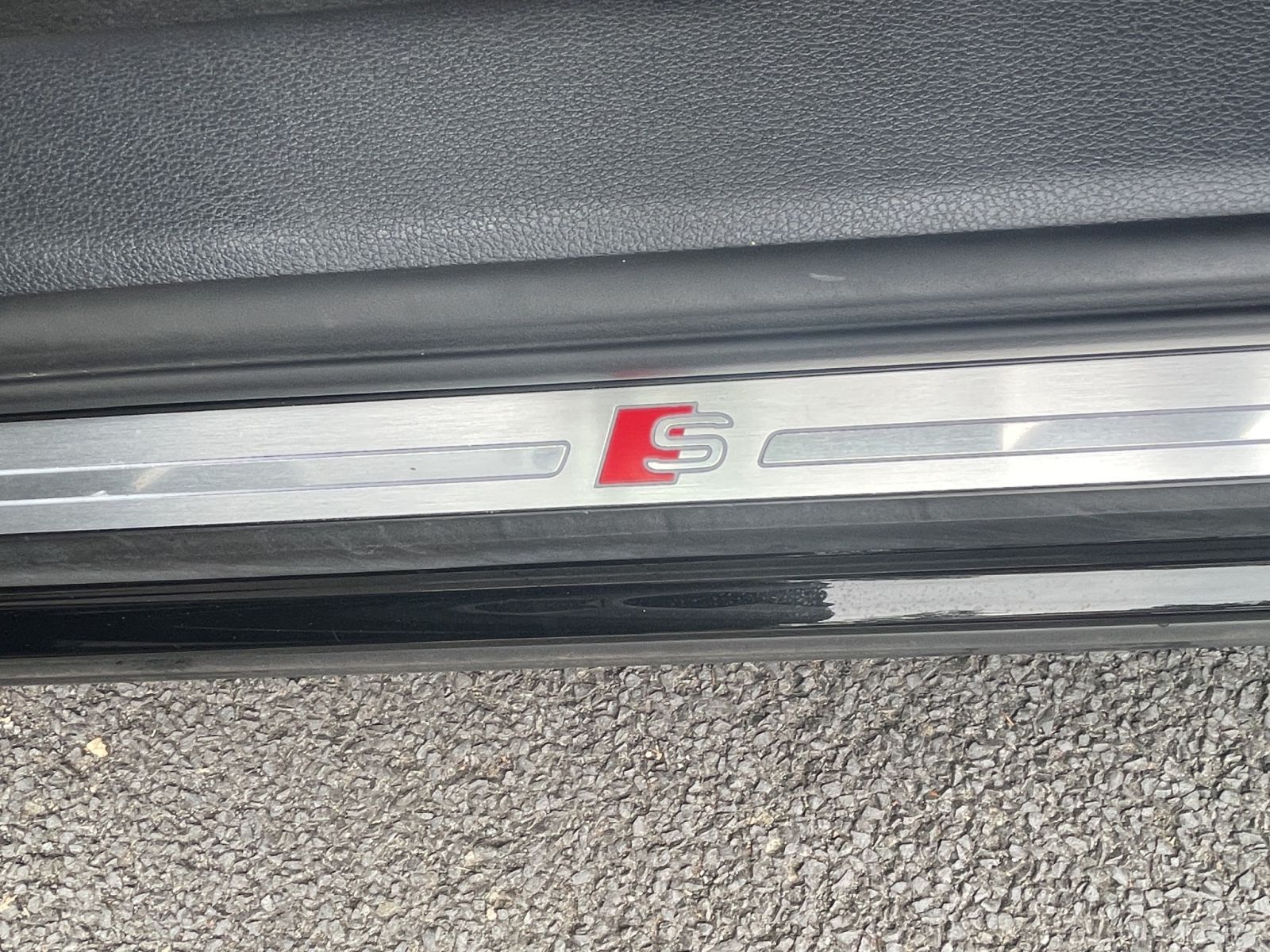 Audi Q3 SB 40 TFSI qu. S line LED AHK PDC+ StandHZG foto 24