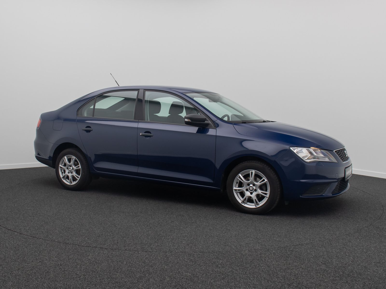 Fahrzeugabbildung SEAT Toledo 1.2 TSI 66kW BremsAss ABS Winterpaket LM