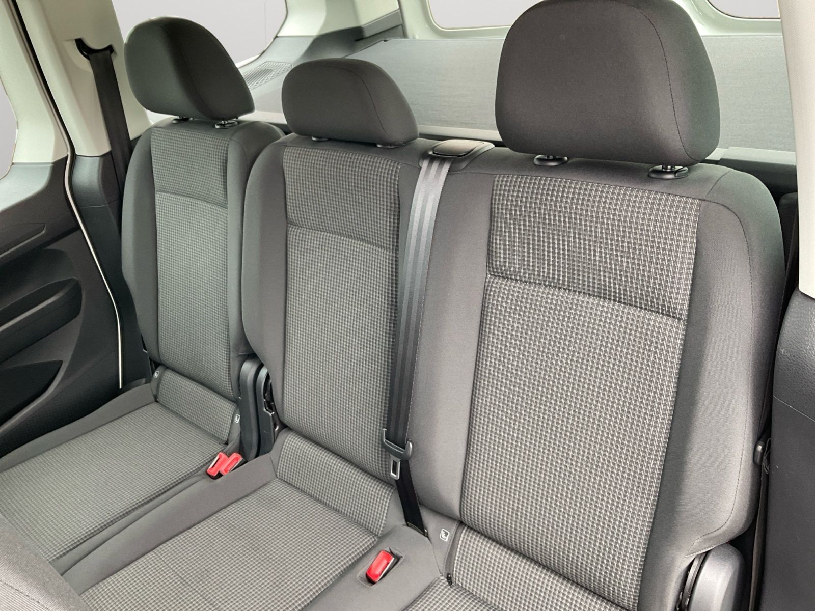 Volkswagen Caddy - Bild 13