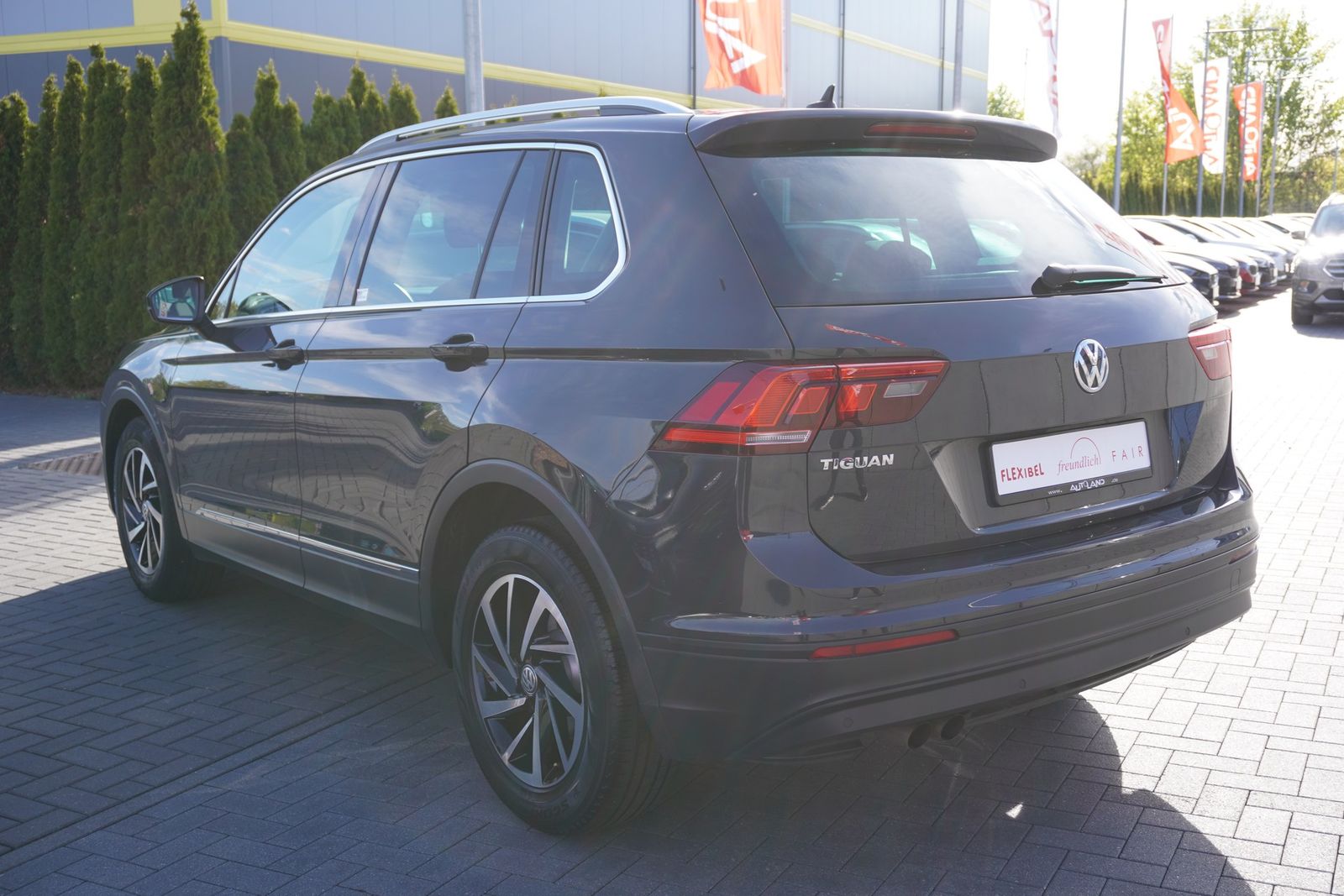 Volkswagen Tiguan 1.4 TSI Join Navi Sitzheizung ACC PDC foto 3