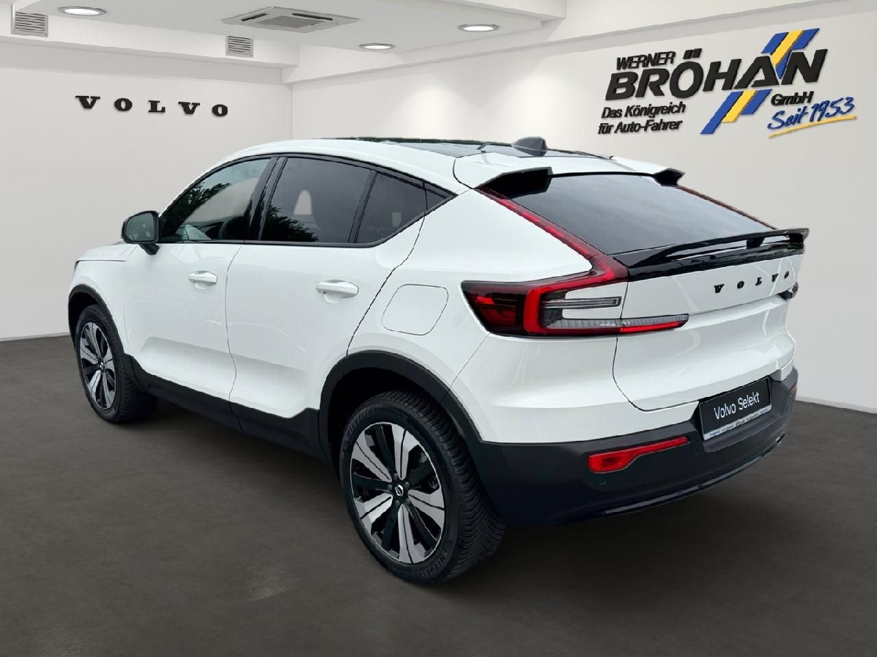 Fahrzeugabbildung Volvo C40 Plus Recharge Pure Electric 2WD