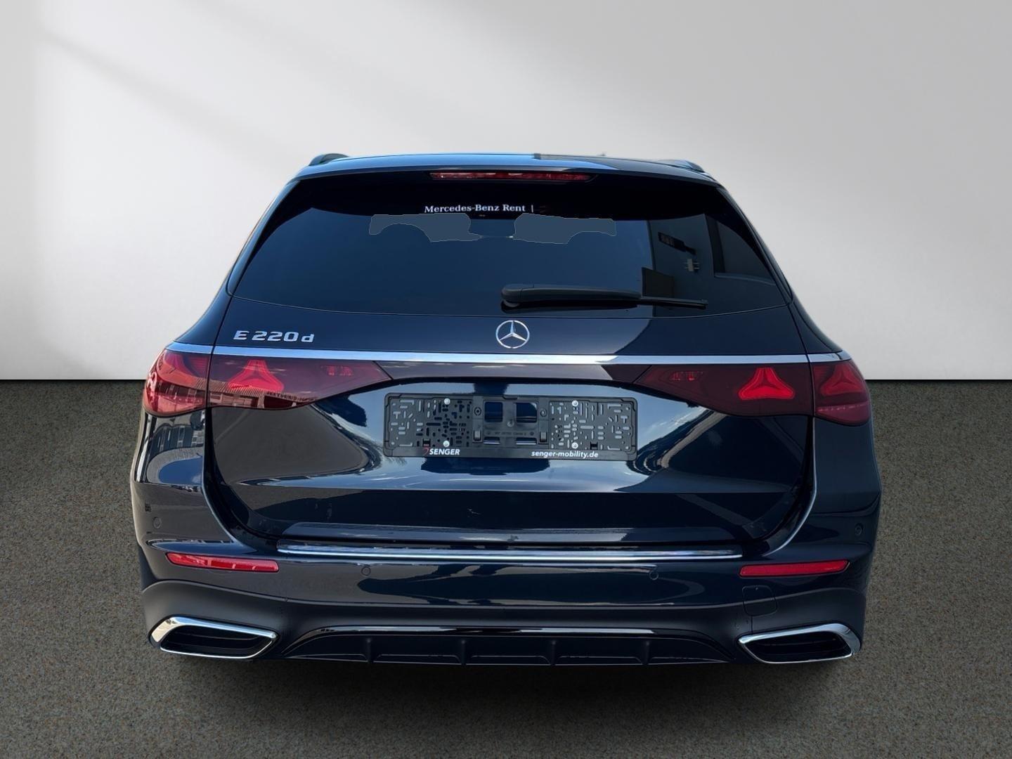 Mercedes-Benz E 220 d T AMG Night Digital-Light Totwinkel AHK