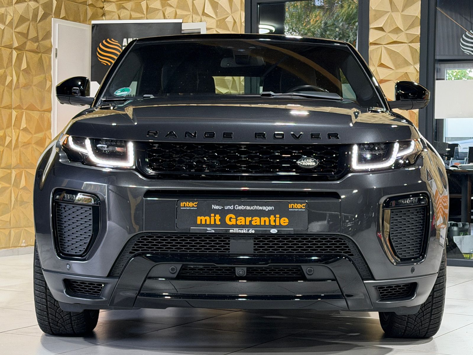 Fahrzeugabbildung Land Rover Cabriolet HSE Dynamic/360'KAM/LED/LEDER/NAVI/HUD