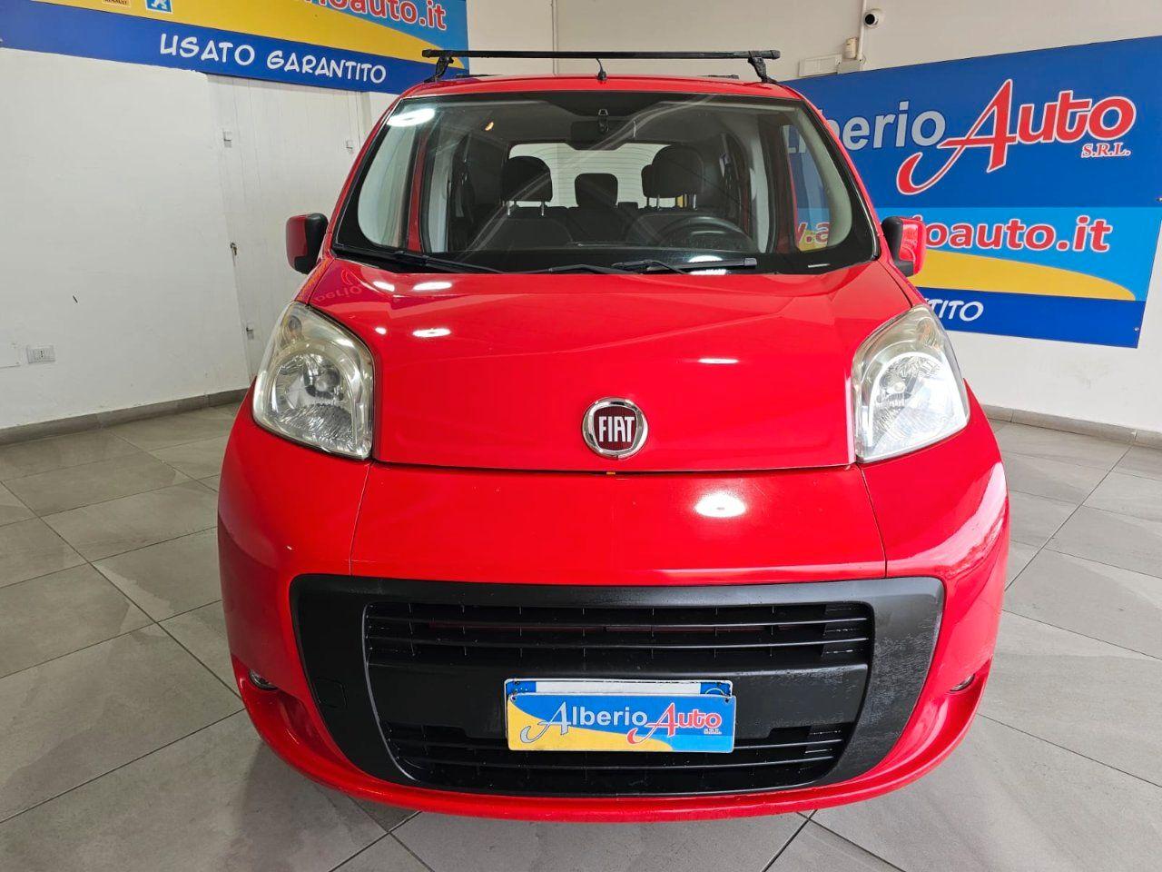 Fiat Qubo 2012 — вигляд ззаду