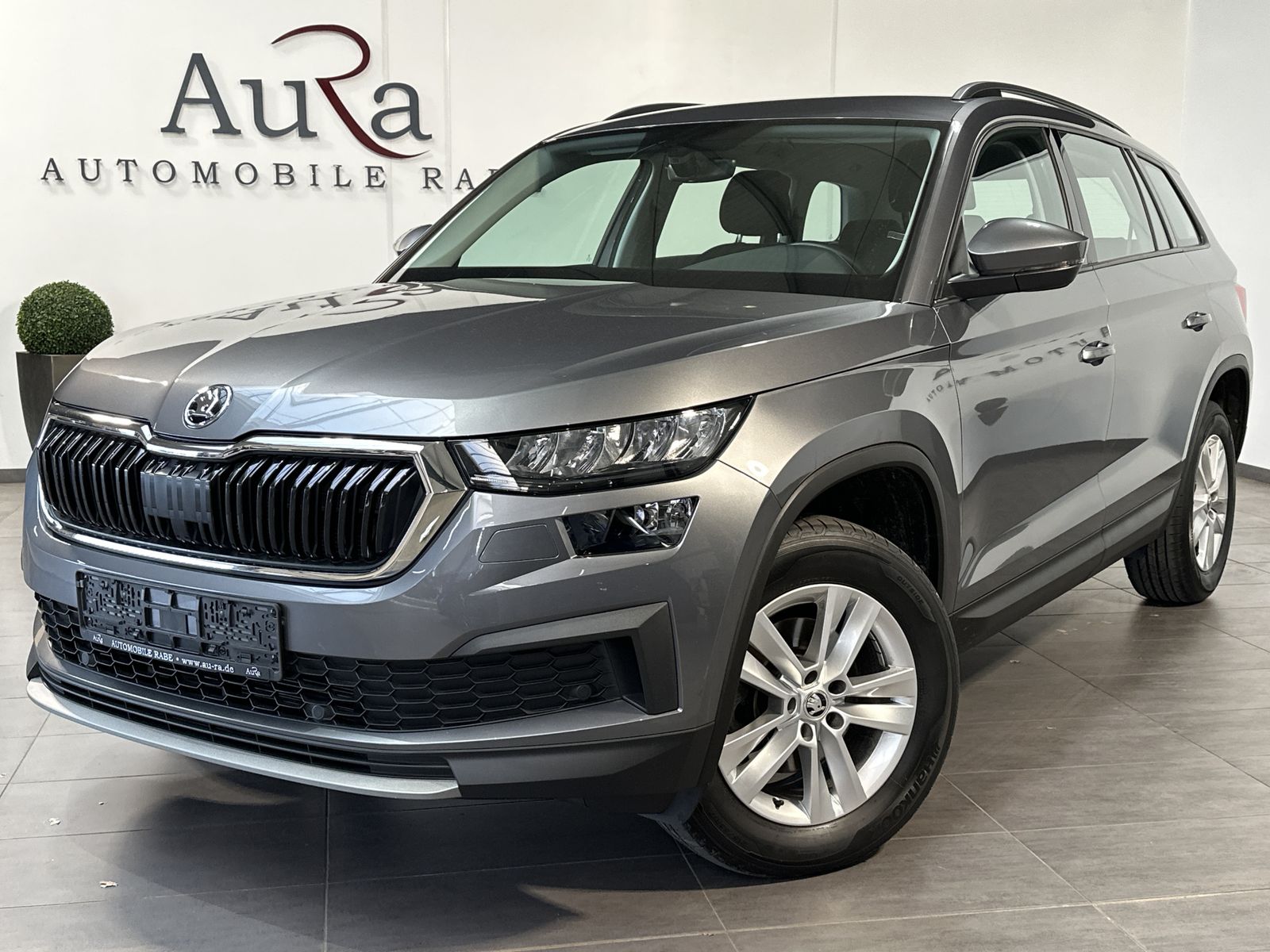 Fahrzeugabbildung SKODA Kodiaq 1.5 TSI Active NAV+LED+CARPLAY+TEMPOMAT