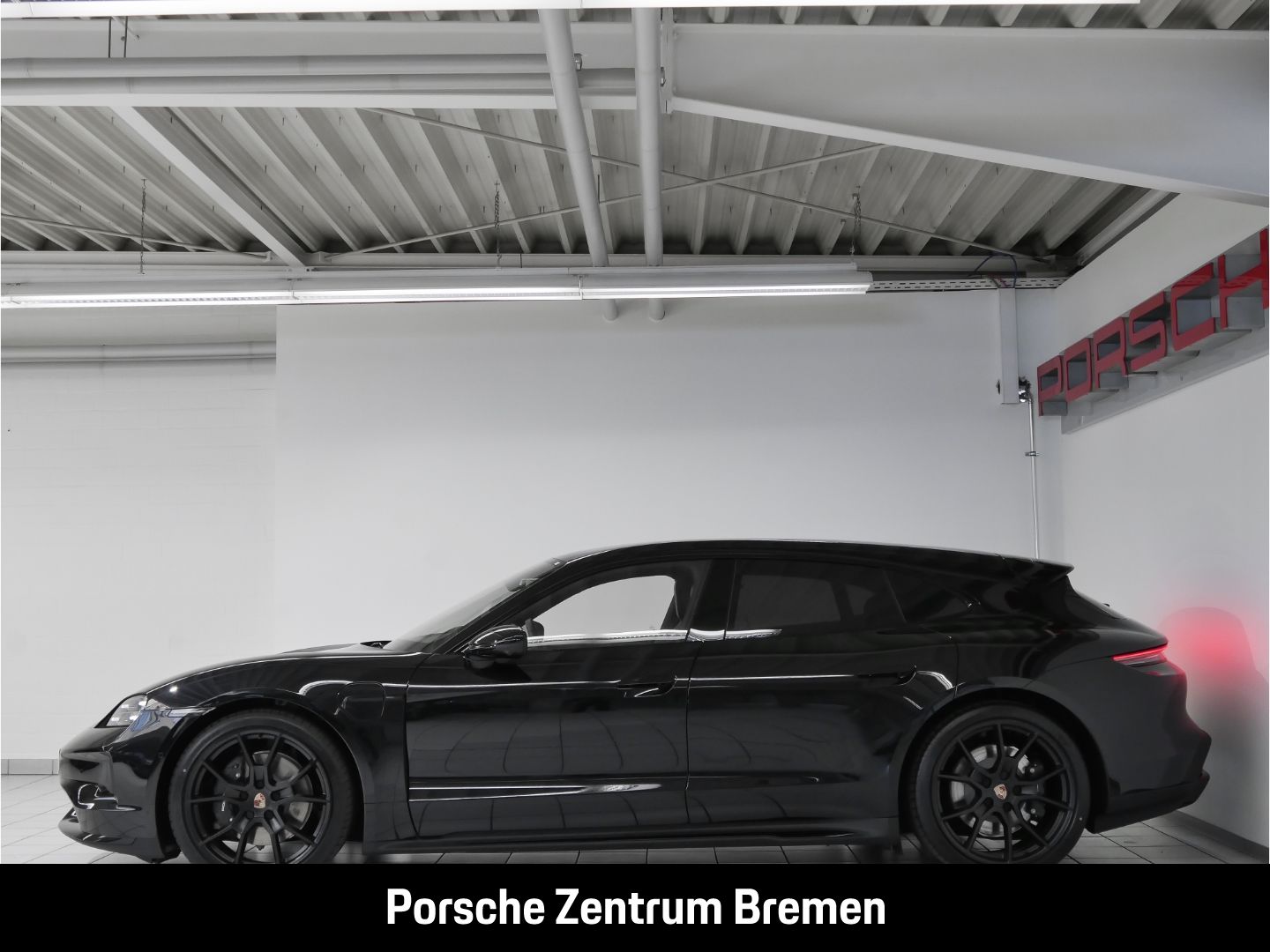 Porsche Taycan Sport Turismo Black Edition Pano Head-Up imagem 2